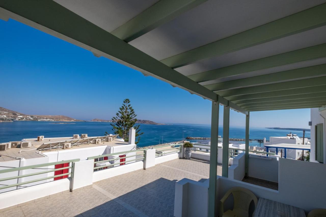 Lorenzo Studios And Suites Paros Naousa  Exterior photo