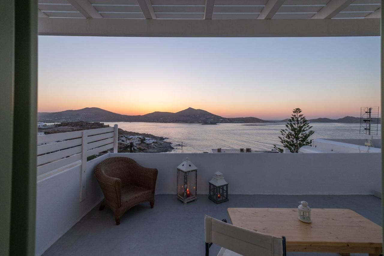 Lorenzo Studios And Suites Paros Naousa  Exterior photo